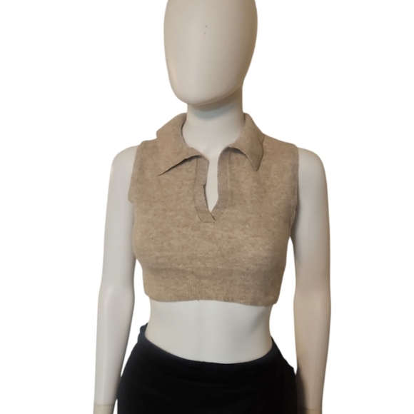 Reformation Tops - REFORMATION | Sleeveless Cashmere Crop Top in Camel ~ Size XS